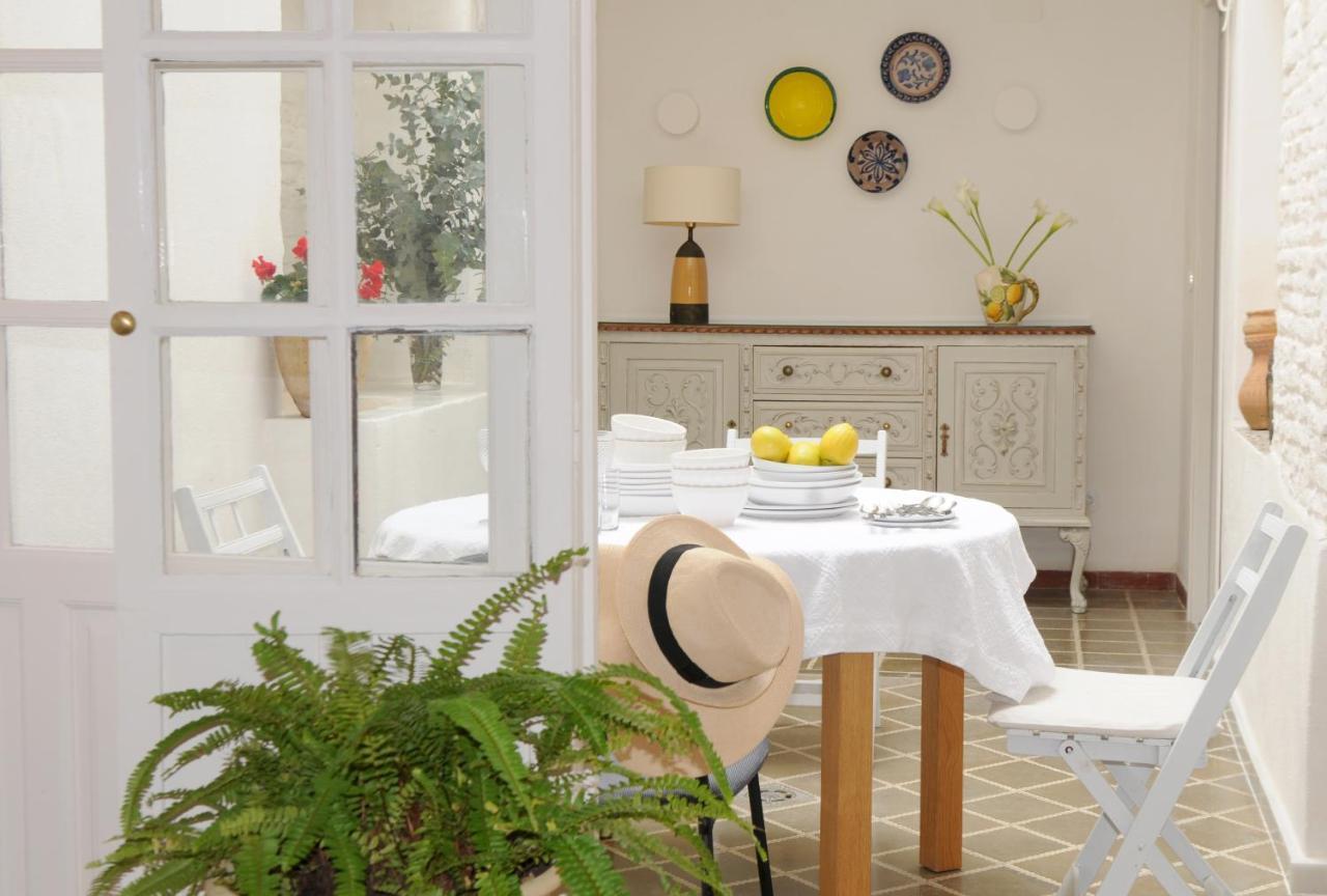 Вилла Casa Leon Blanco Carmona Reformada Centrica Con Chimenea Y Terraza Con Vistas Экстерьер фото